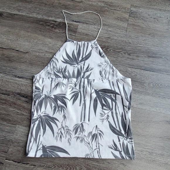 Me to We Tropical Ribbed Top - Picture 4 of 5